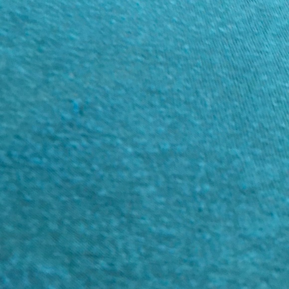 Crop Tank Top without cut out - Picture 2 of 4